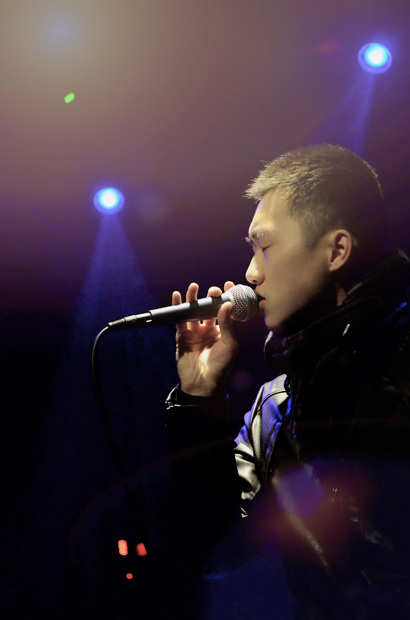 song-img