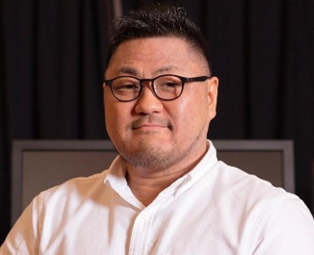 岡部啓一