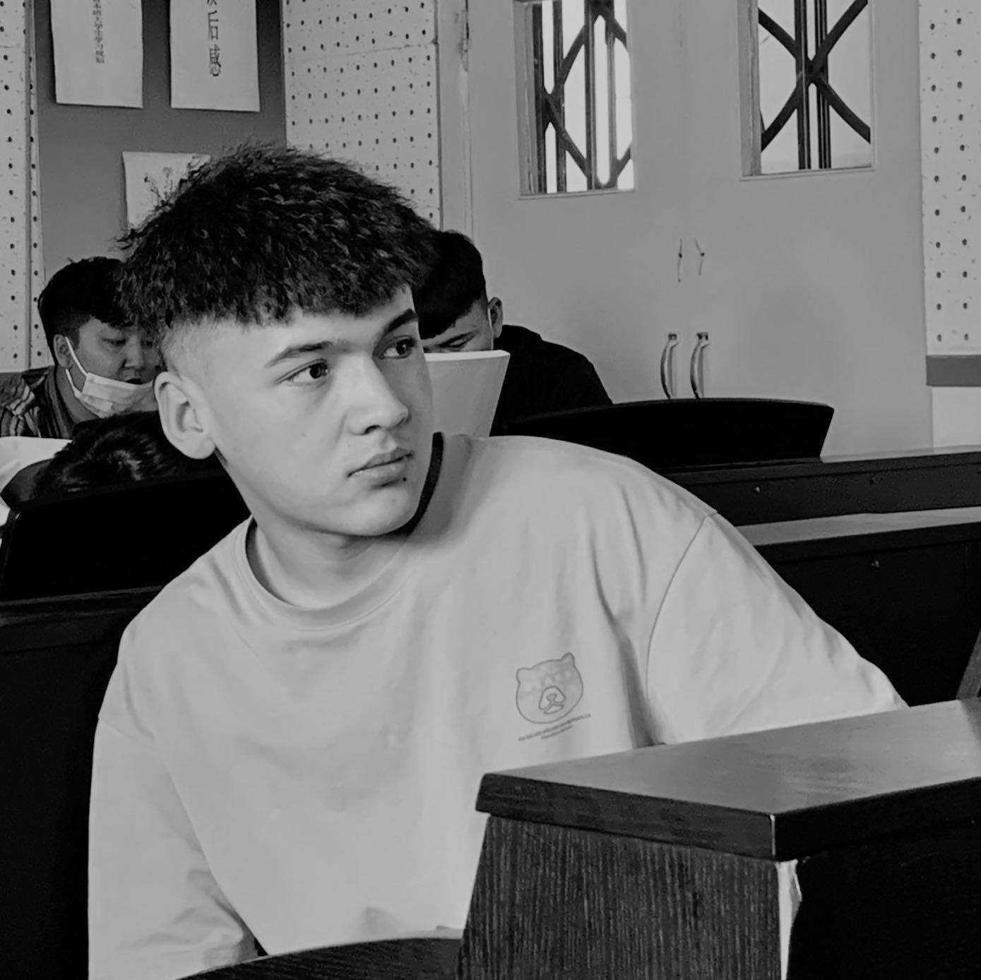 Huxal uynap kulup yursam