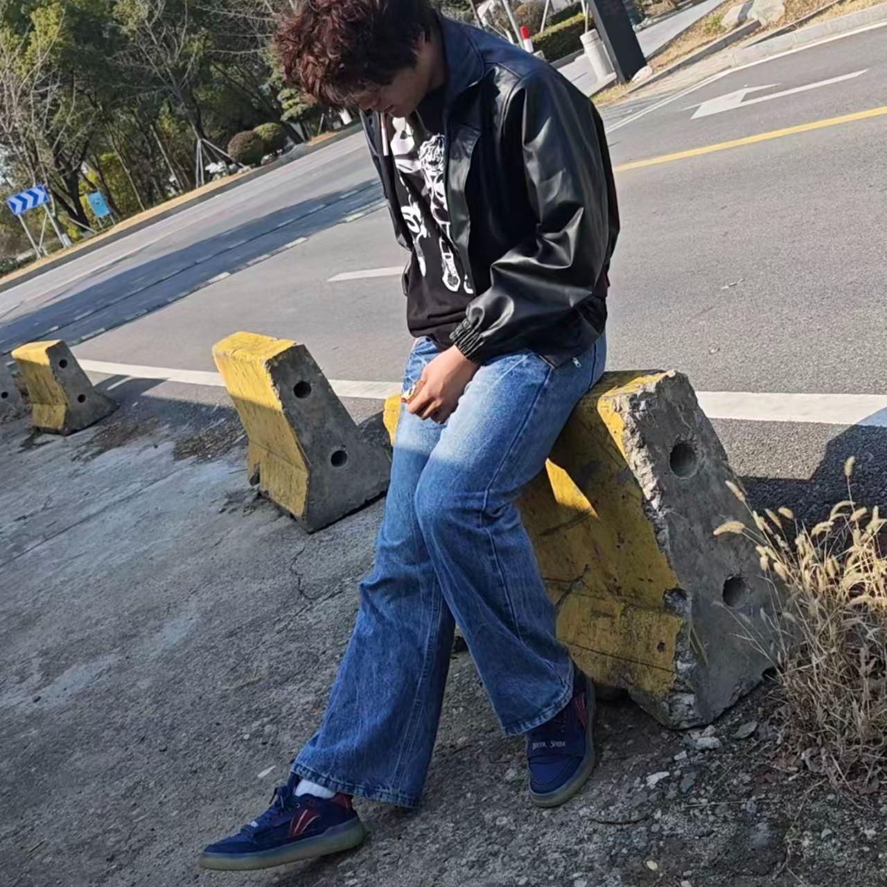糜烂封面