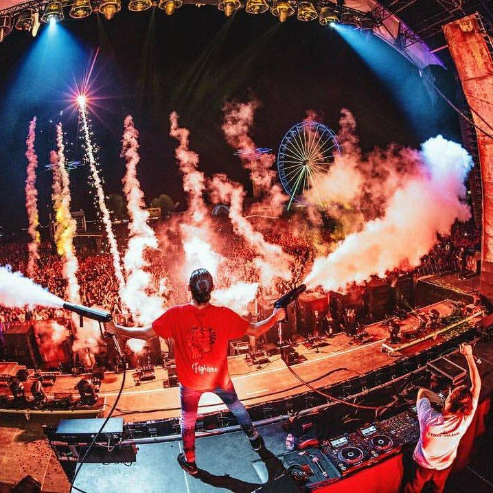 DimitrI Vegas & Like Mike