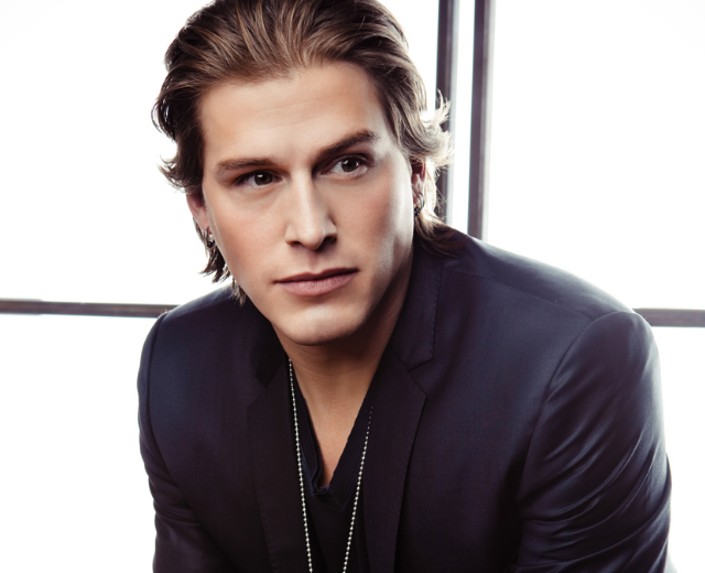 Jason Michael Carroll