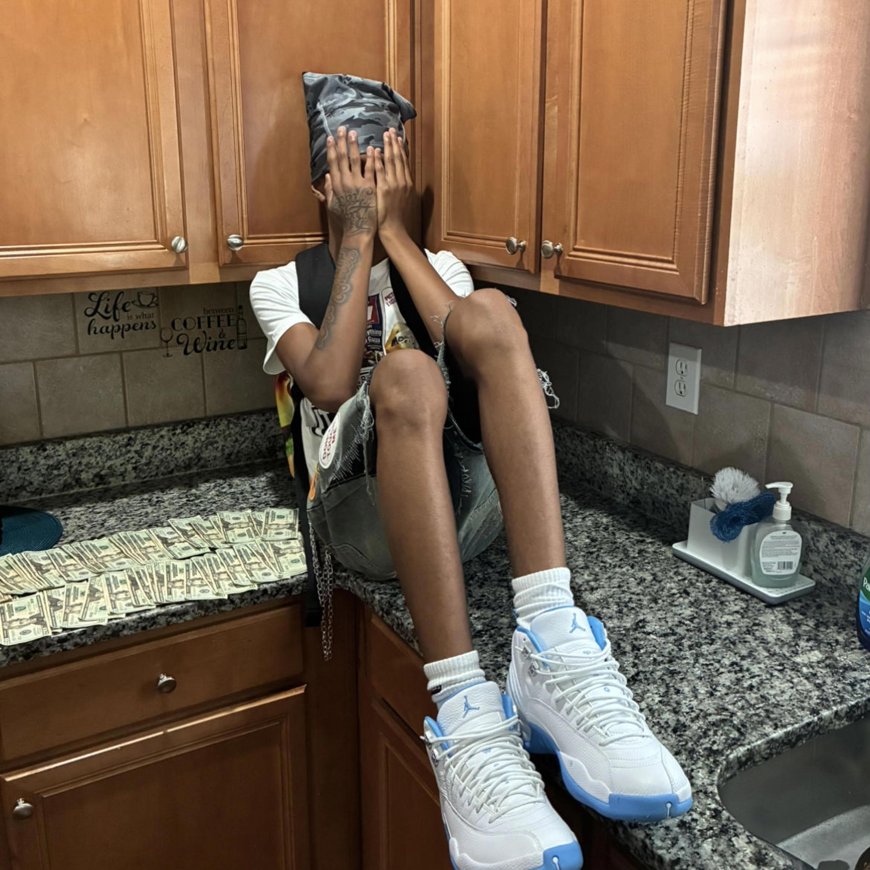 Tootie (feat. SMSJAE)