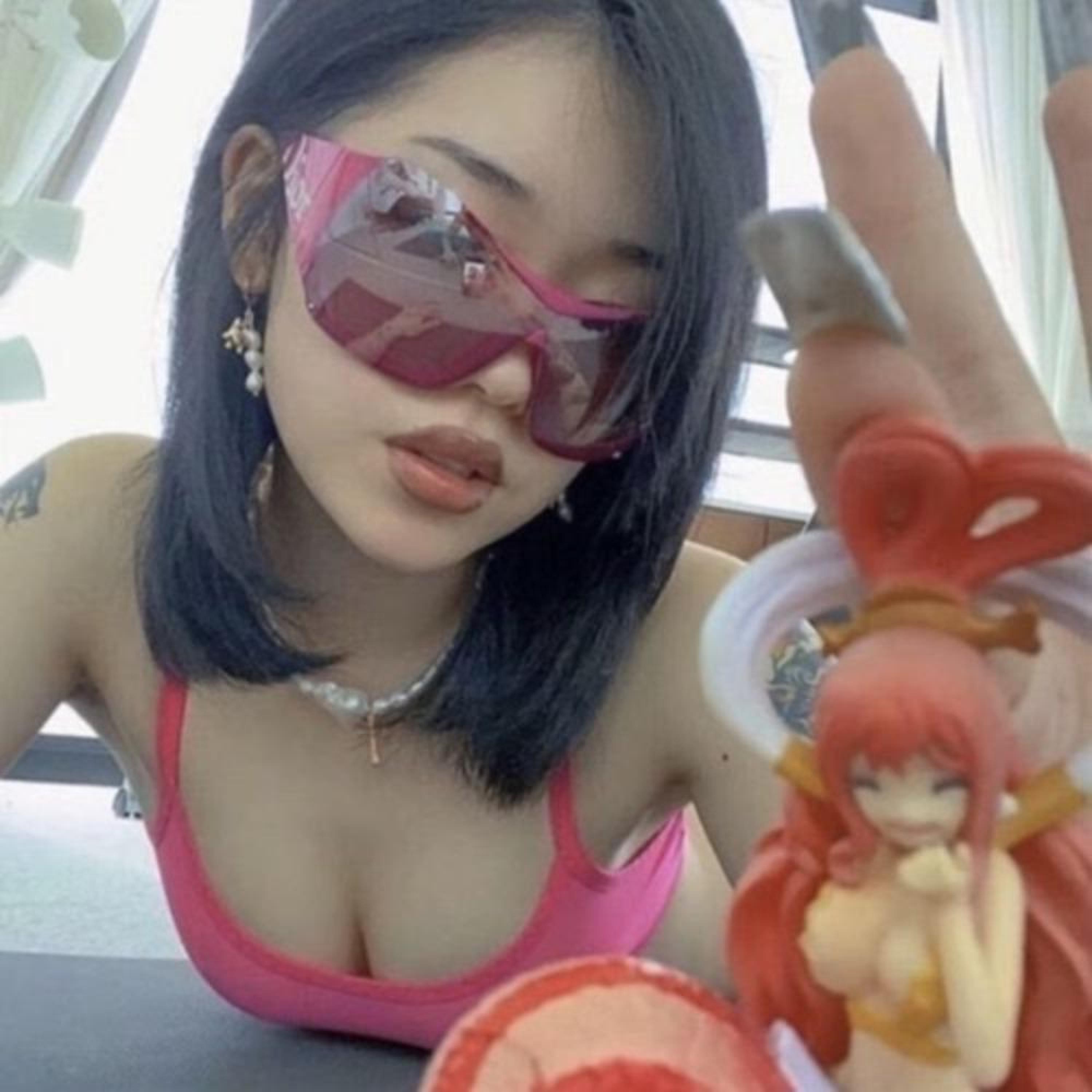 On Me! (feat. Jaydes)