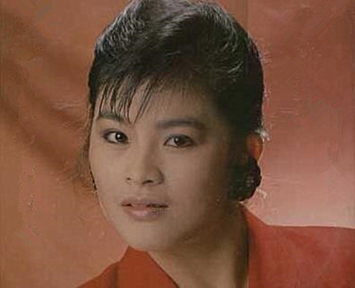 林美英