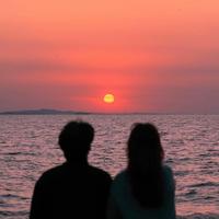 泠泠资料,泠泠最新歌曲,泠泠MV视频,泠泠音乐专辑,泠泠好听的歌