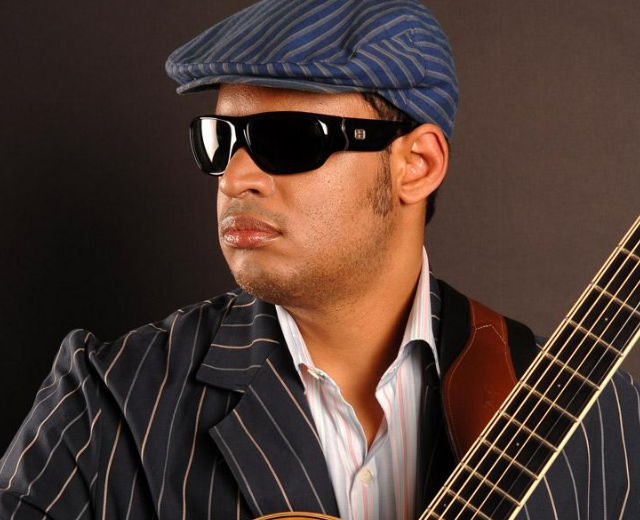 Raul Midón