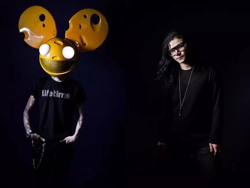 并和deadmau5开始世界巡演.skrillex的名声开始快速传播.