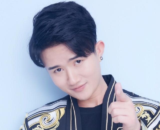邱小龙