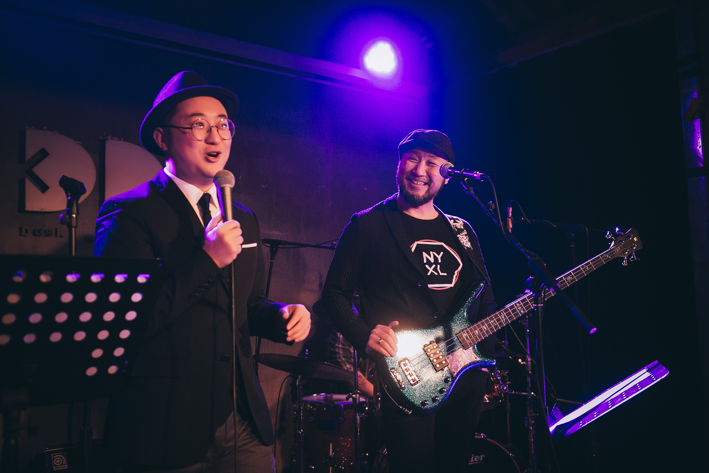 老腔唱谈 | 张岭开启演出新模式 蓝调脱口秀颠覆视听感受