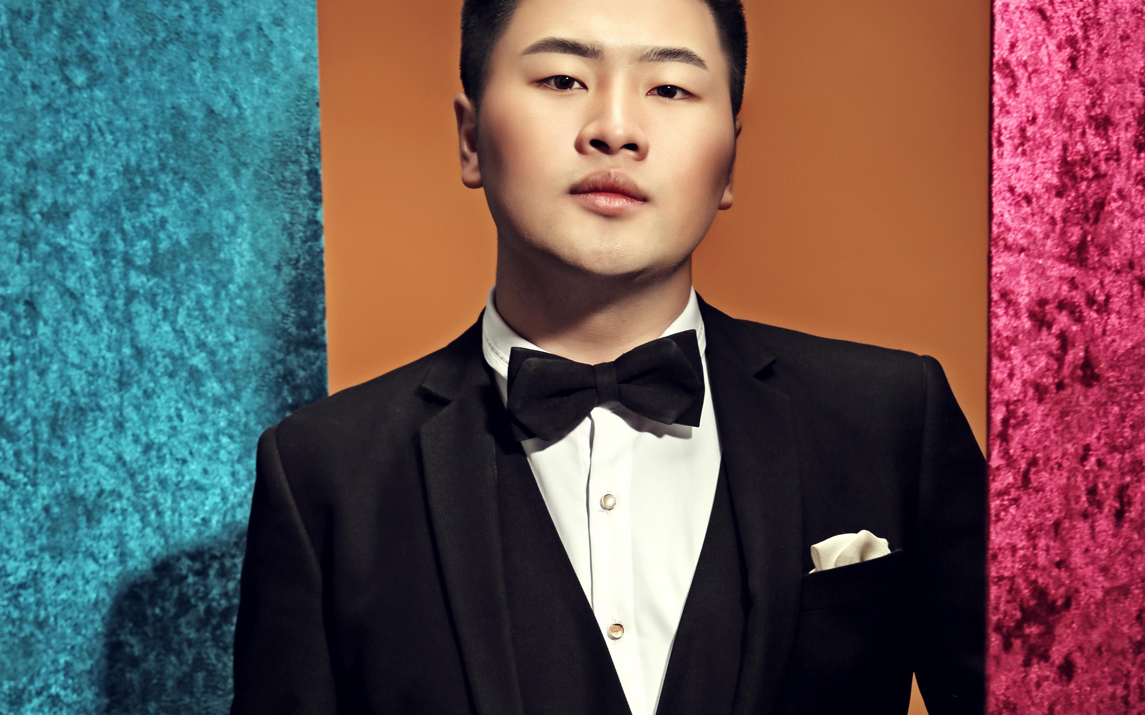 李卓骏