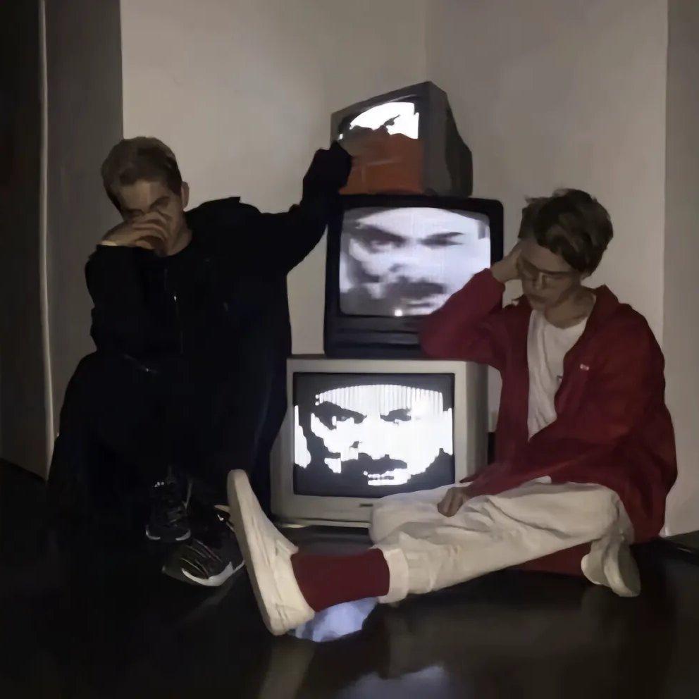 只开半截的玫瑰花