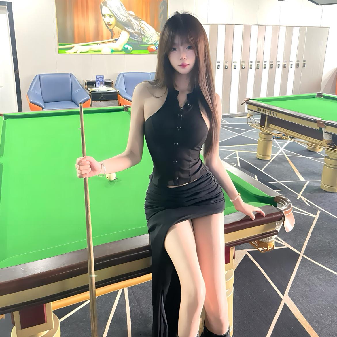 焦小飞-talking to the moom立体环绕DJ版（焦小飞 remix）