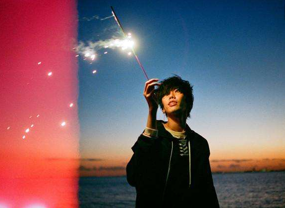 你的购物车里有这个叫米津玄师的男人吗?