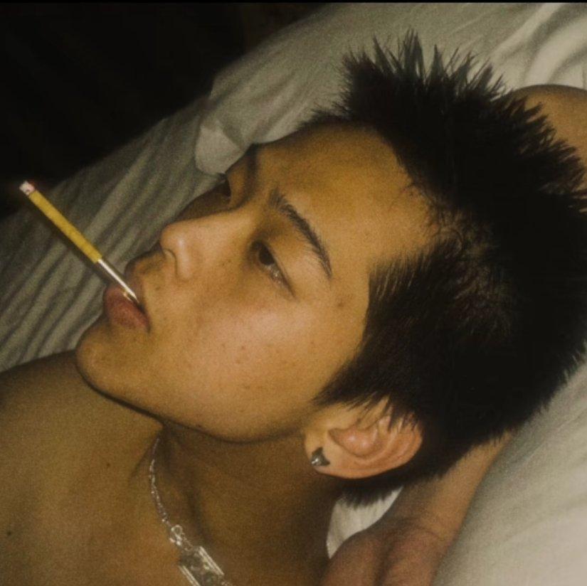 超薄也有距离感-