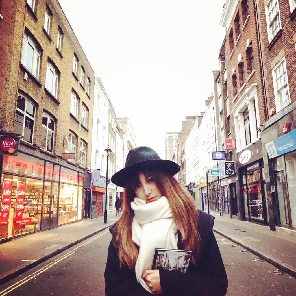 拔草少女沙拉拉