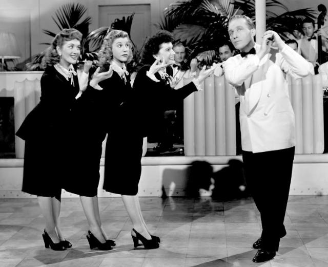 bing crosby and the andrews sisters