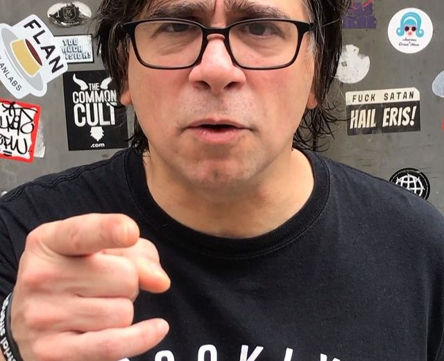 Lenny Dee