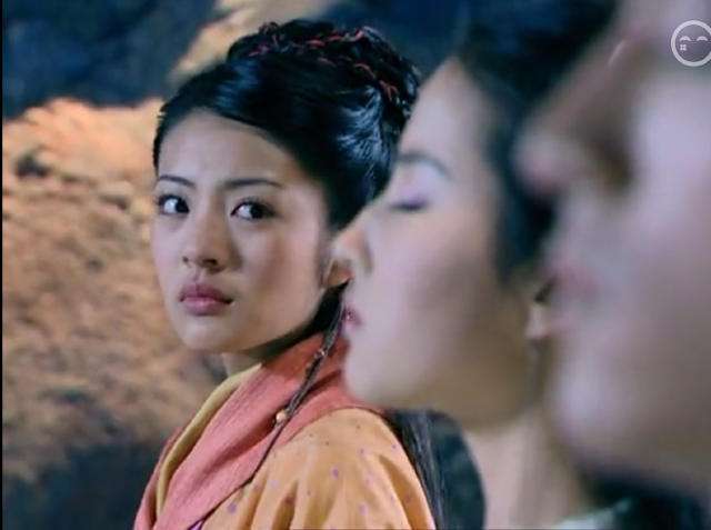 阿桑:如果跌倒了一次,不妨站起来再跌一次