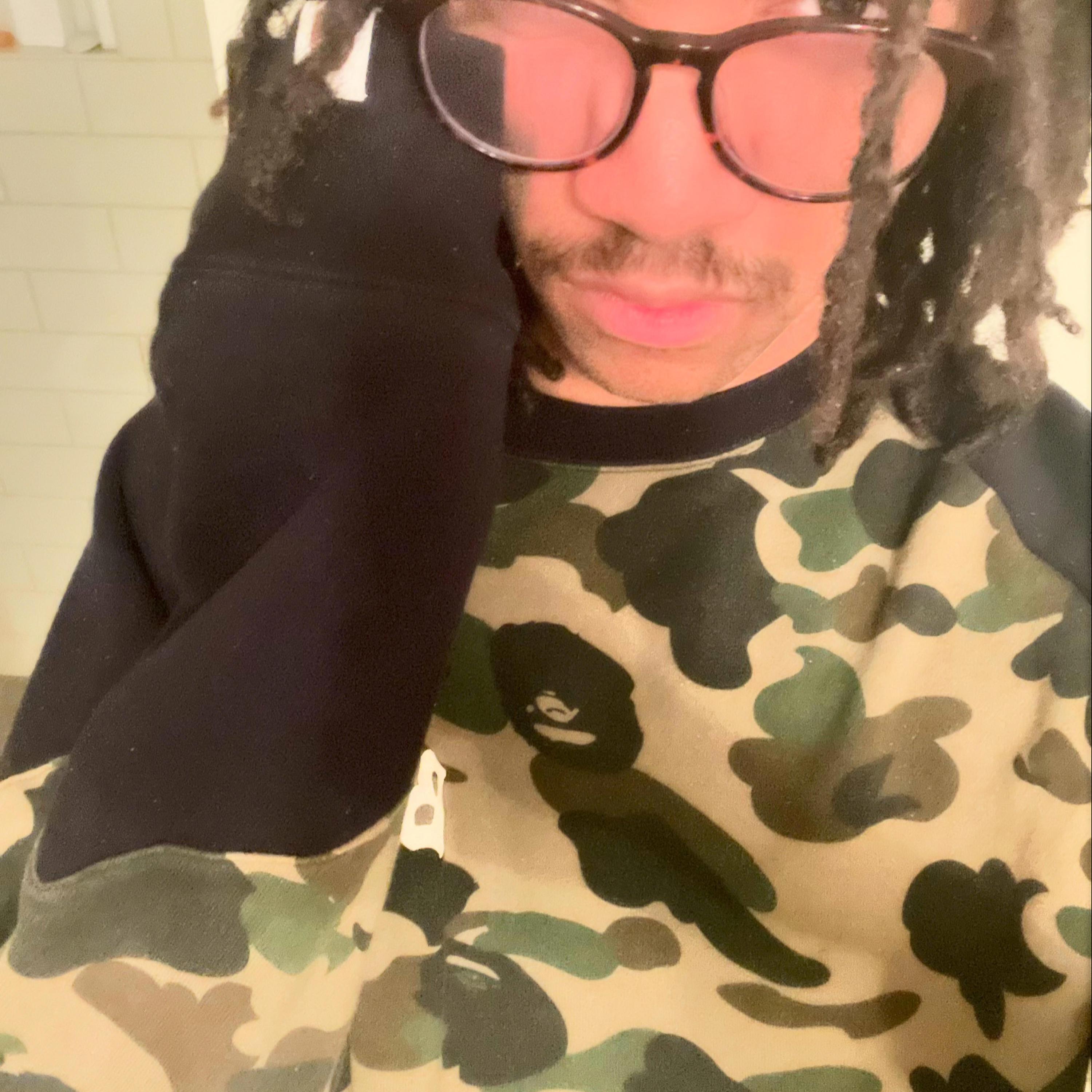 camouflage封面