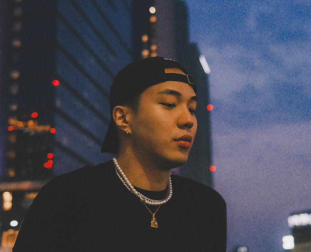KYLE LO