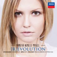 Vanessa Benelli Mosell: [R]evolution