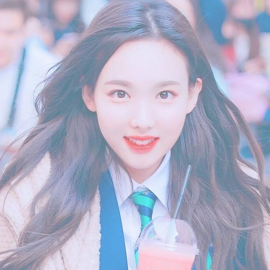 洗澡时蹦迪的韩女团歌曲