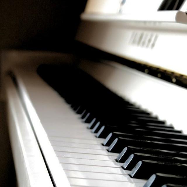 song-img