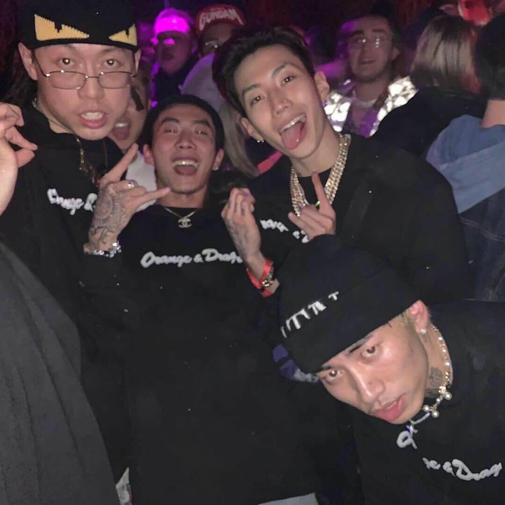 Higher Brothers(更高兄弟)