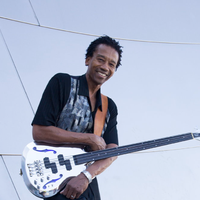Alphonso Johnson资料,Alphonso Johnson最新歌曲,Alphonso JohnsonMV视频,Alphonso Johnson音乐专辑,Alphonso Johnson好听的歌