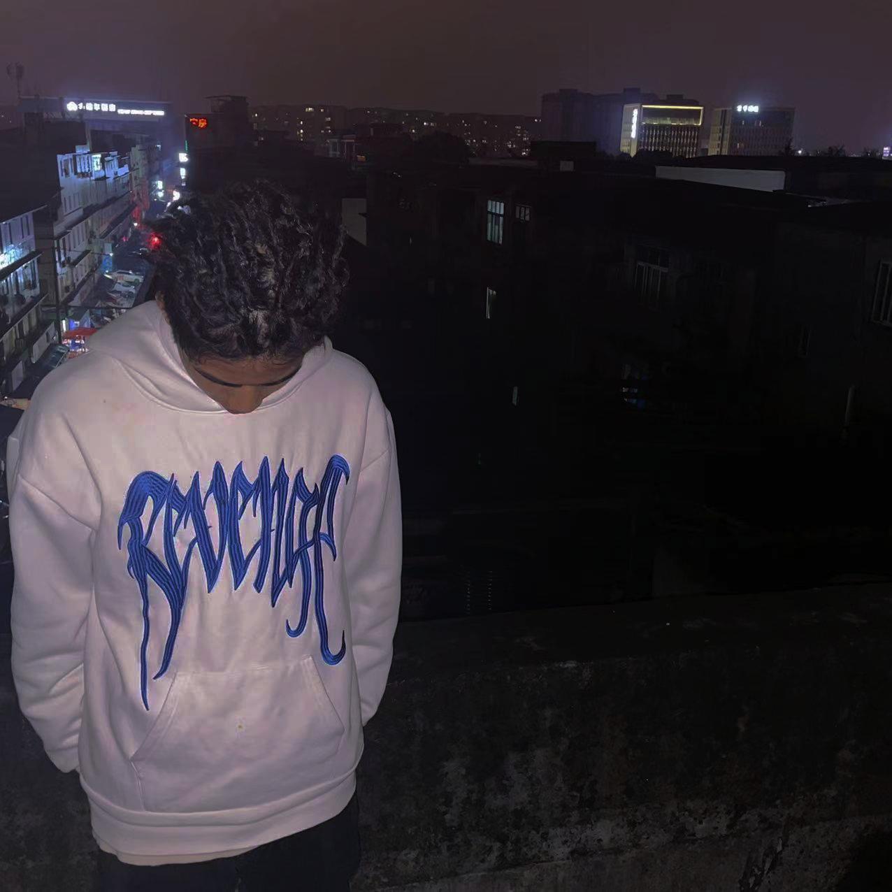 Away from the earth逃离地球