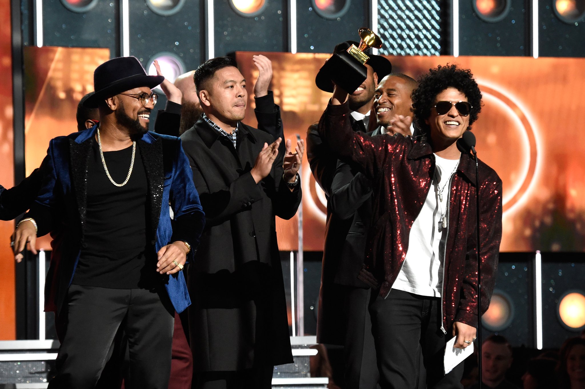 火星哥最火的歌曲 109951163123297021.jpg?size=2048x1363