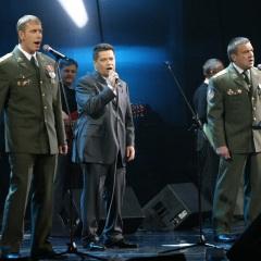 А зори здесь тихие-тихие (这里的黎明静悄悄)