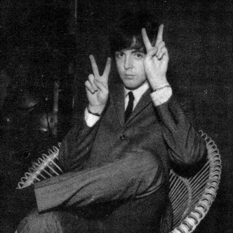 复古迷幻｜外太空的老旧唱片机