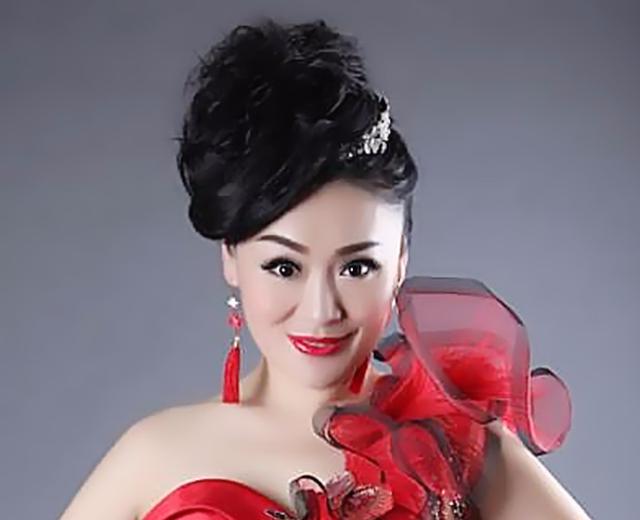 杨卿俪