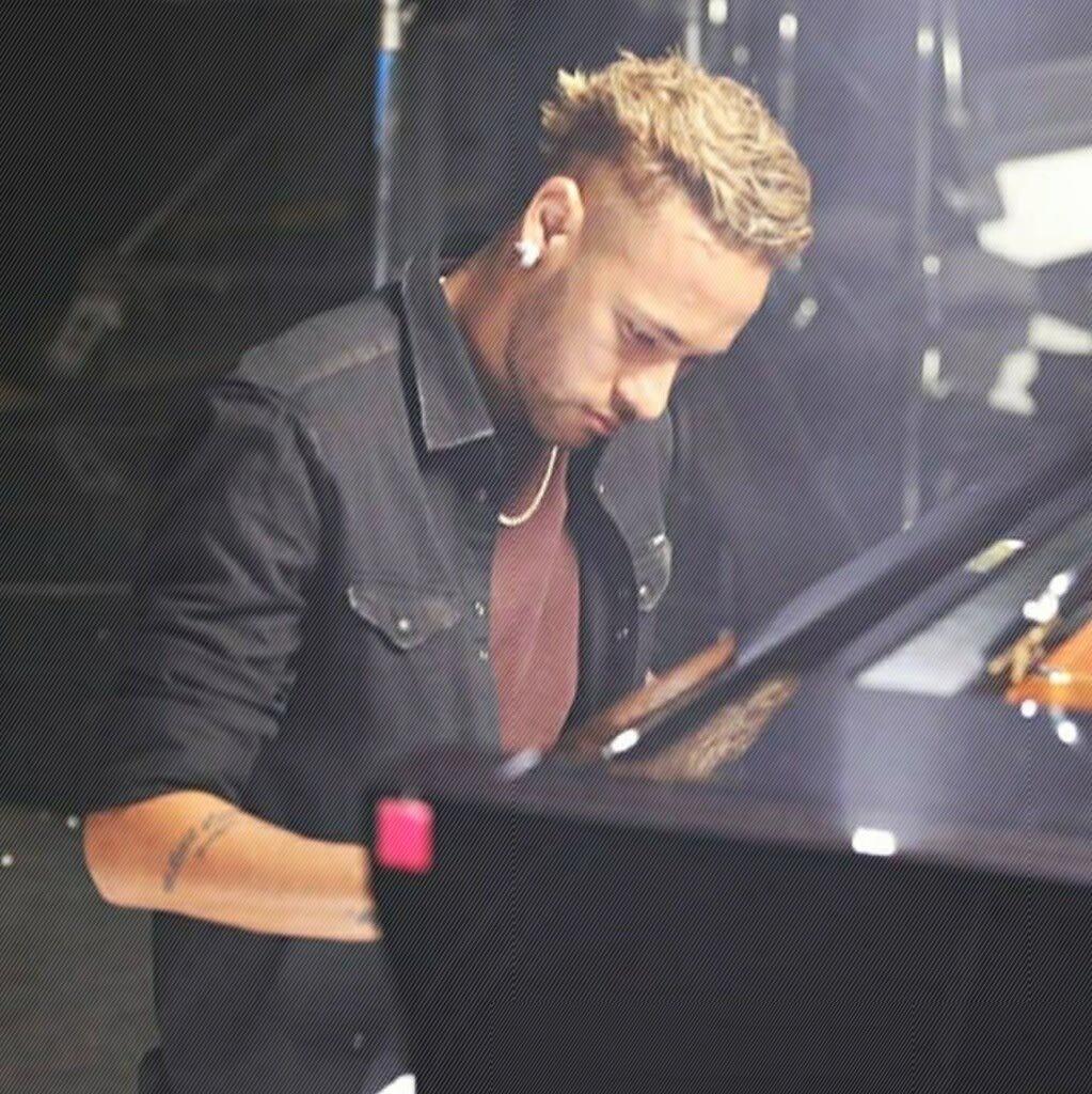 Uy Gittar Mug 老牌子 