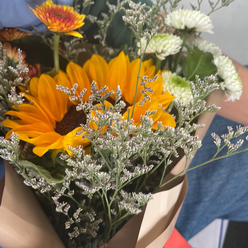 你说民谣很穷 一把吉他13w