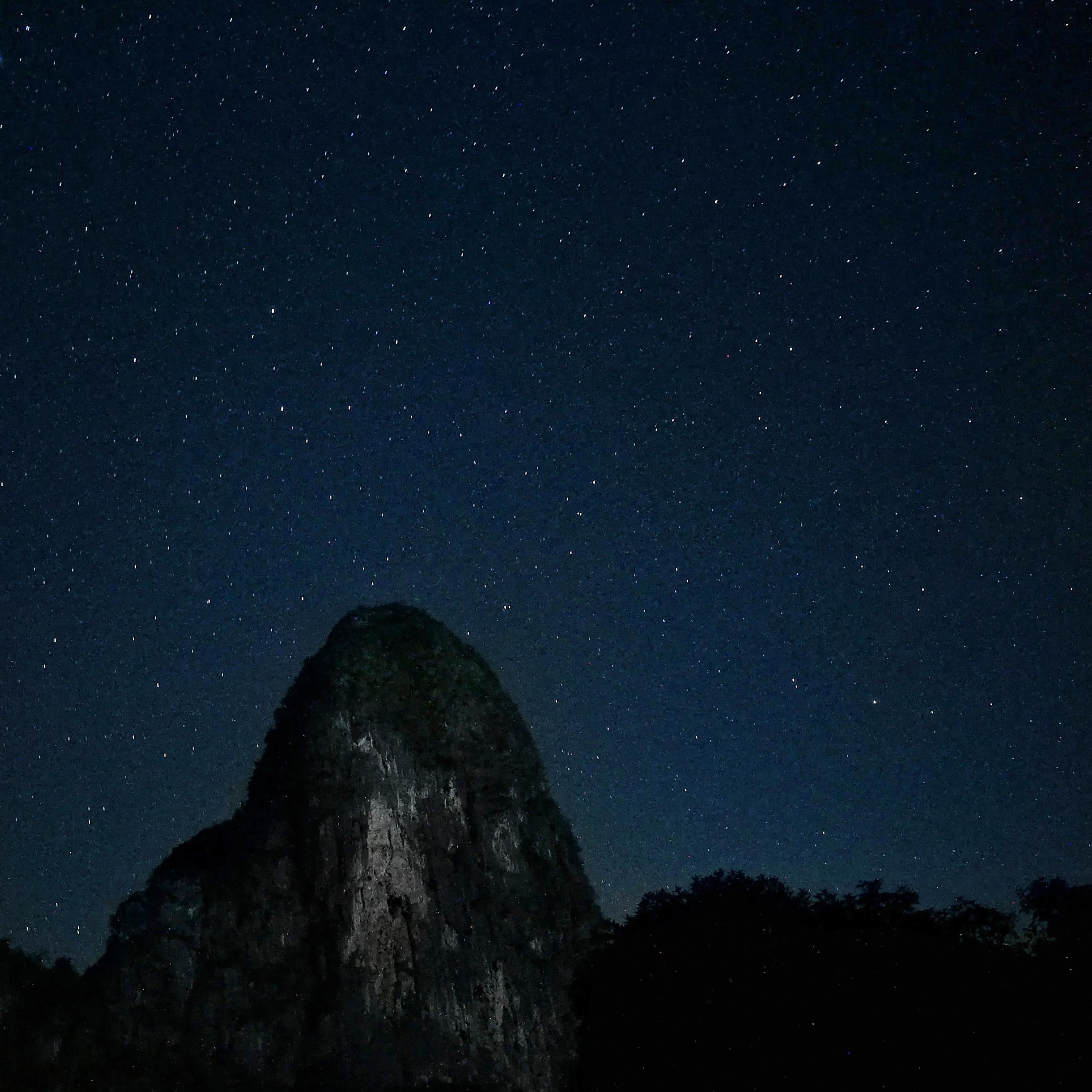 海风缓缓吹过封面
