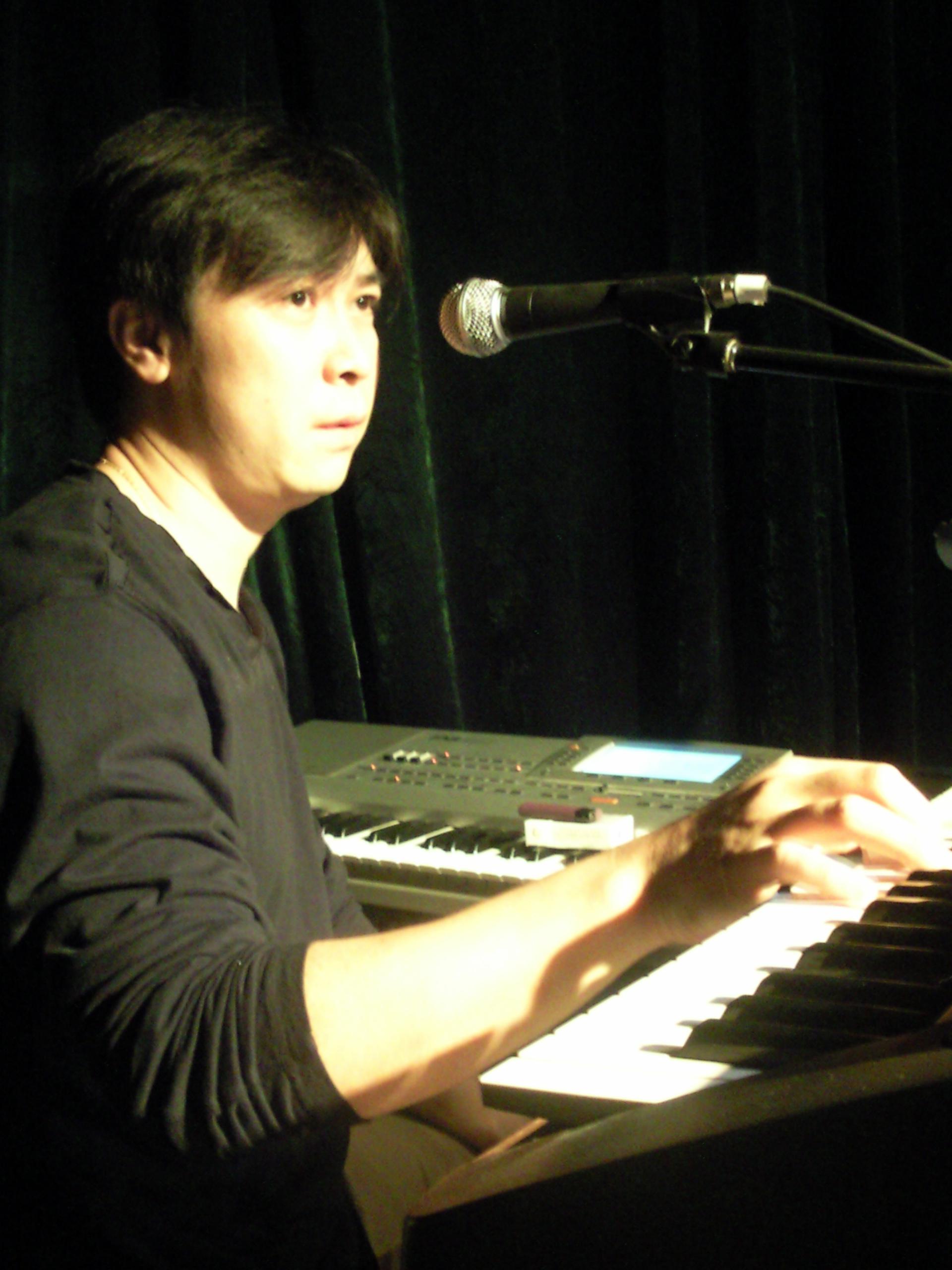 song-img