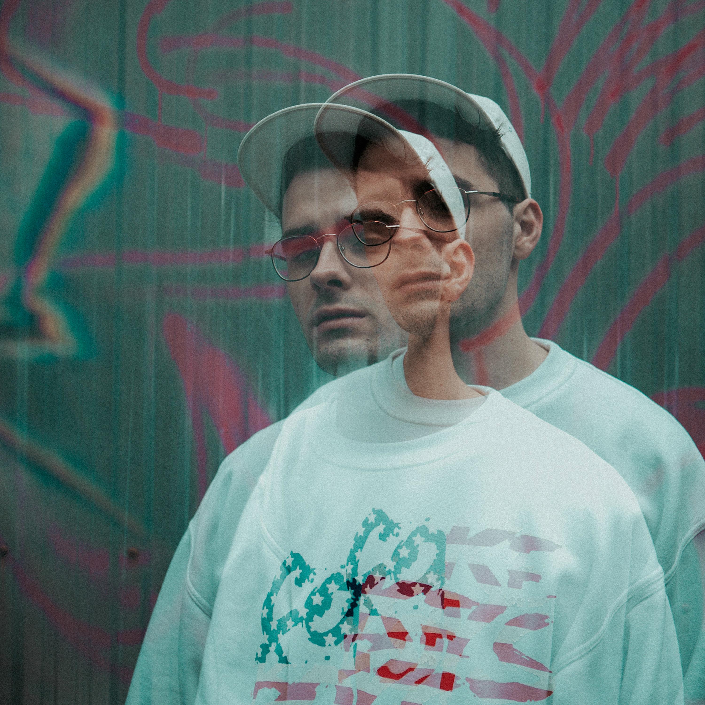 今天《Dinner Guest (feat. MoStack)》爱不