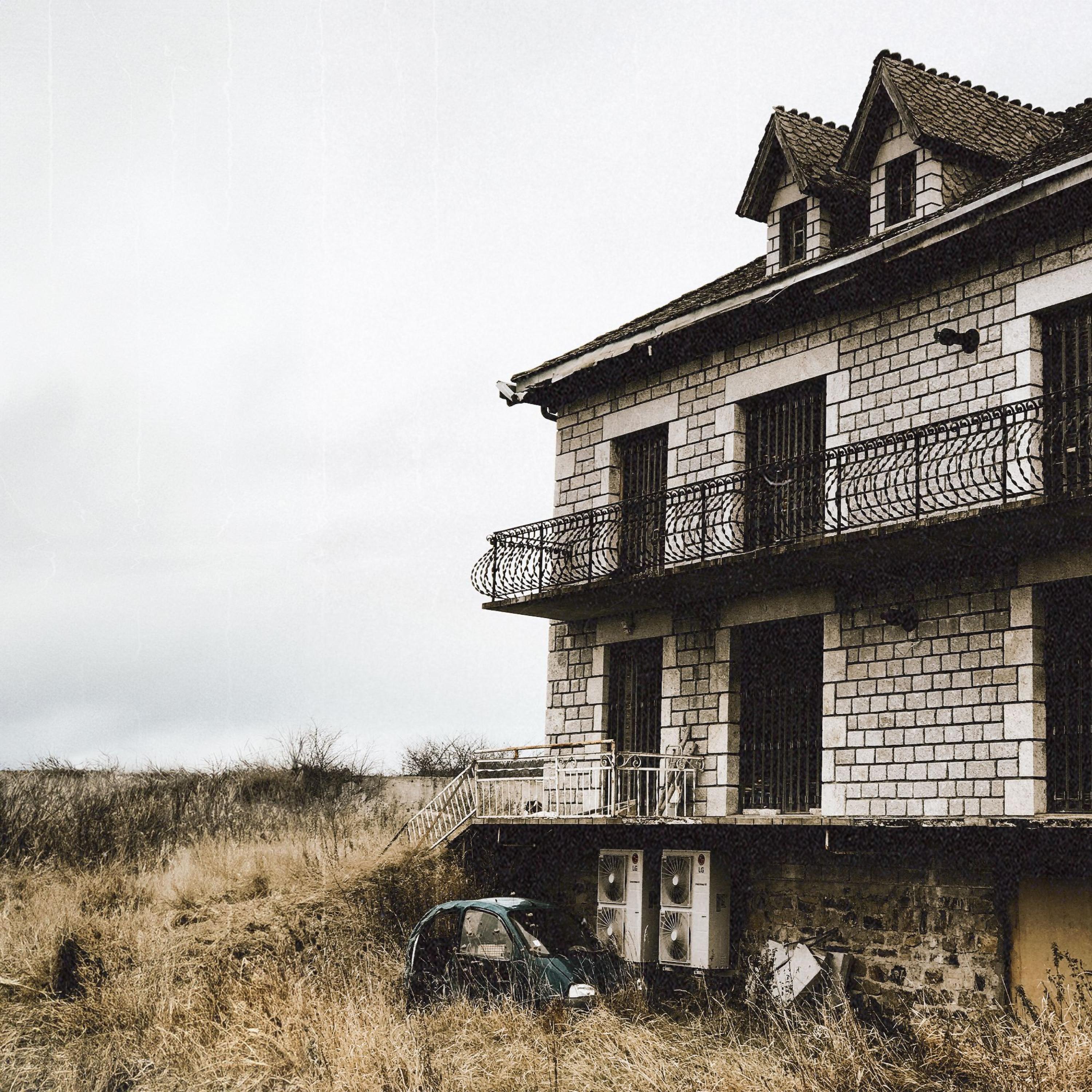 **** THE WEATHER (feat. Mélusine & SAÜL WAY.N.E)