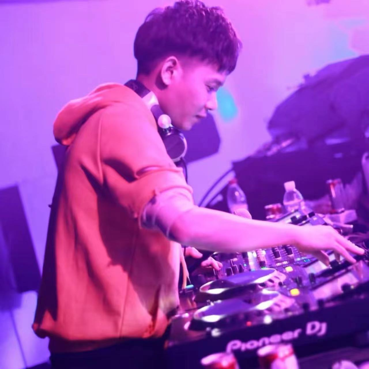 Dj Dj 
