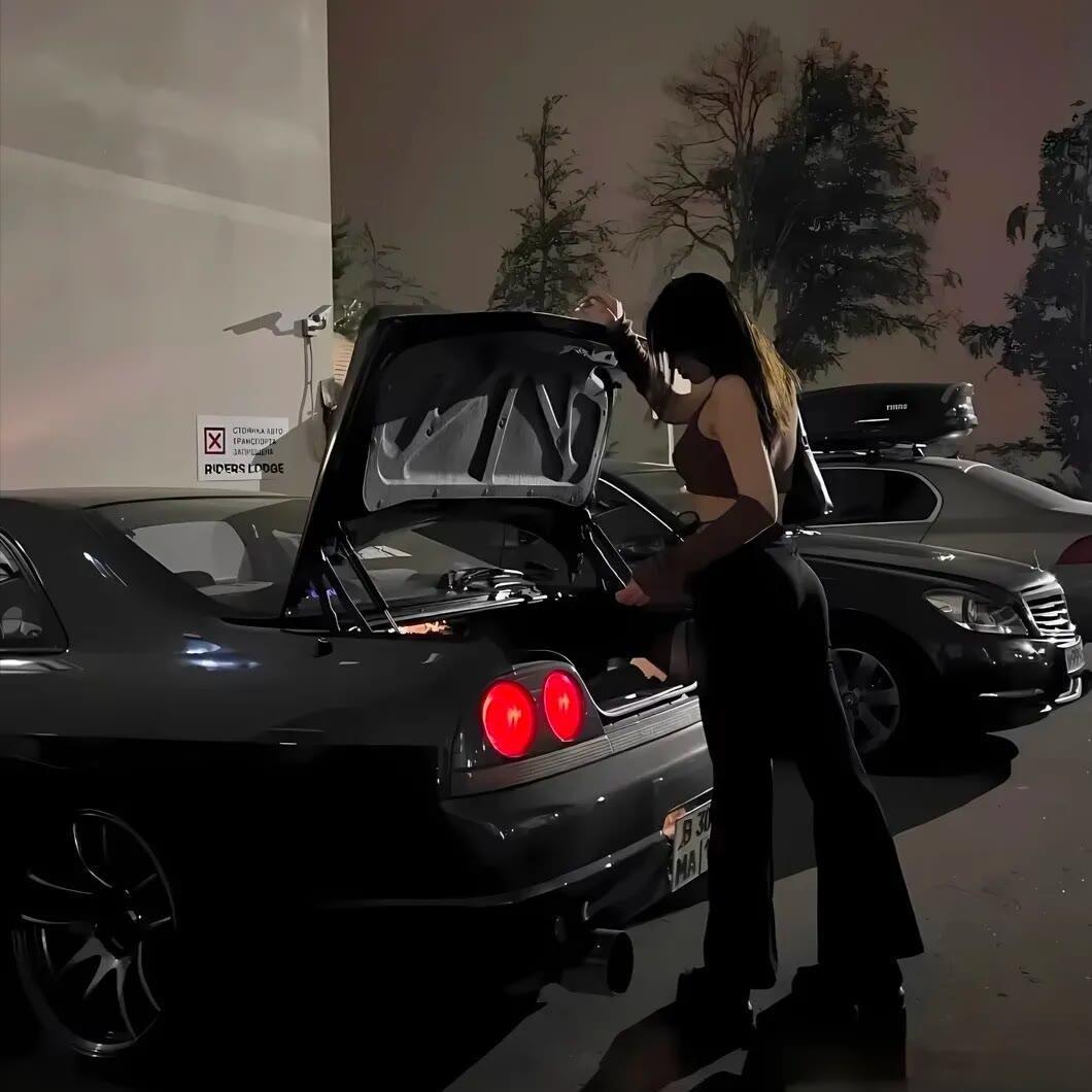 『车载嗨曲』开车靠的是感觉、不是眼睛