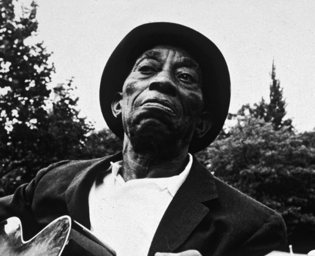 Mississippi John Hurt
