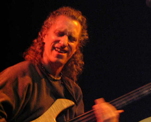 Michael Manring