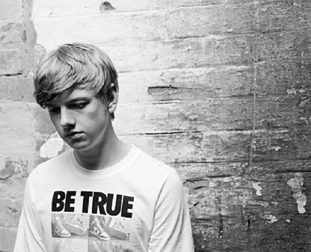 Submerse
