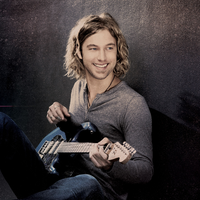 Casey James