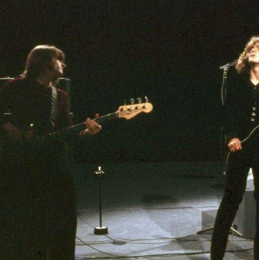 望着勃兰登堡门