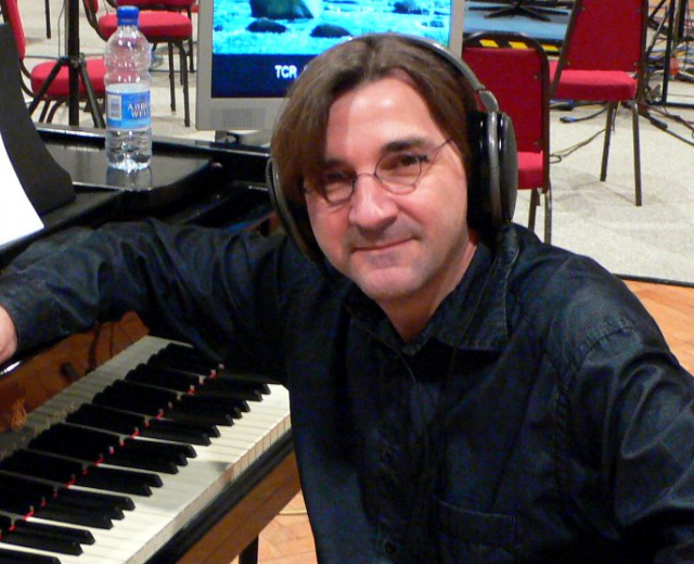Normand Corbeil