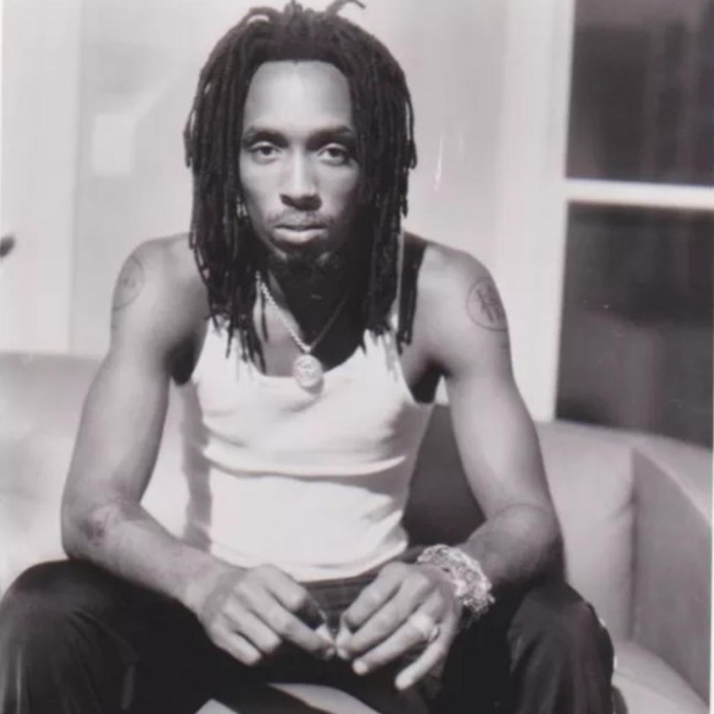 制作人：Dallas Austin 达拉斯·奥斯汀